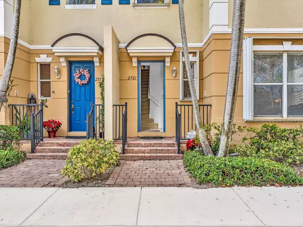 Boynton Beach, FL 33426,2921 S Greenleaf CIR