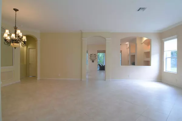 Port Saint Lucie, FL 34986,406 NW Sunview WAY