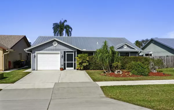 Stuart, FL 34997,4281 SE Satinleaf PL