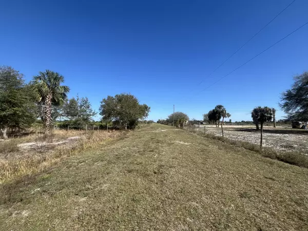 Okeechobee, FL 34972,18389 NW 312th ST