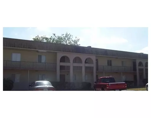 6040 Forest Hill BLVD 204, West Palm Beach, FL 33415