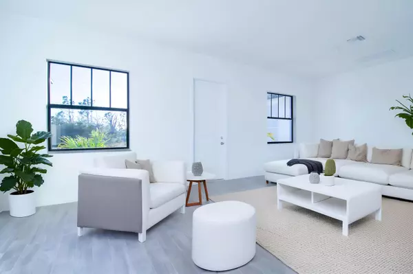 Port Charlotte, FL 33981,8126 Thruso RD