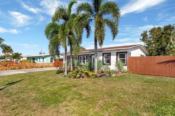 Pompano Beach, FL 33064,1649 NE 31st ST
