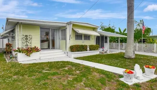 Boynton Beach, FL 33436,4065 N Shady LN