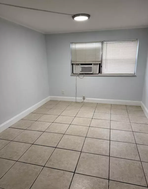 West Palm Beach, FL 33407,714 47th Street ST