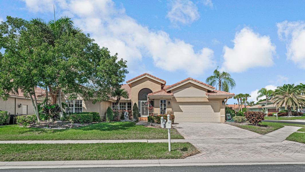 12331 Dogleg DR, Boynton Beach, FL 33437