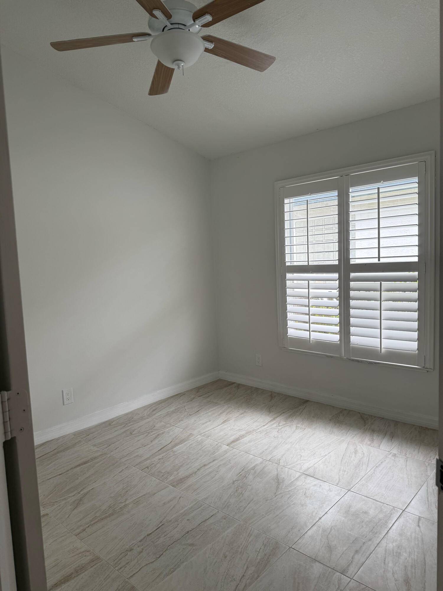 Royal Palm Beach, FL 33411,109 Belmont DR