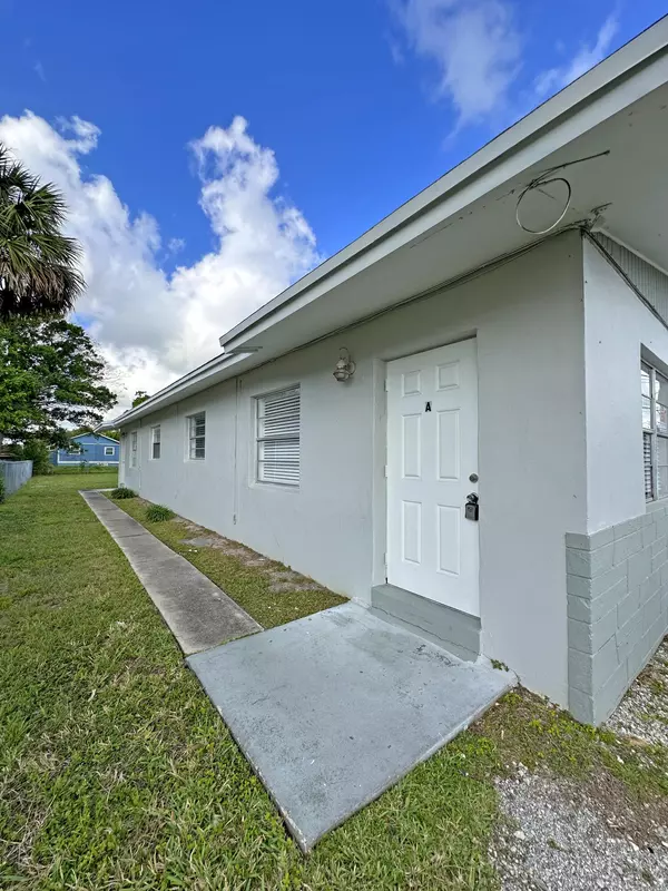 1107 N 21st ST A, Fort Pierce, FL 34950