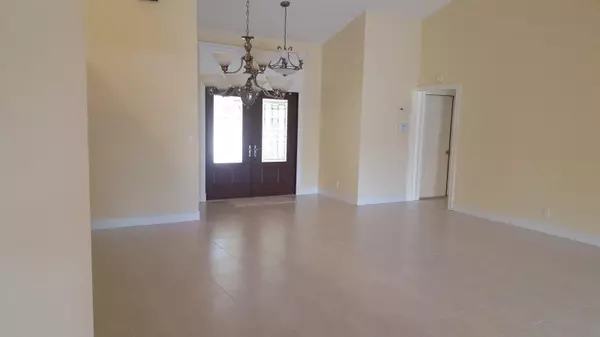 Boynton Beach, FL 33437,9736 Majestic WAY