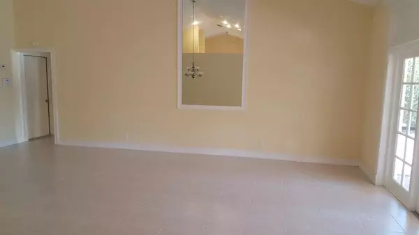 Boynton Beach, FL 33437,9736 Majestic WAY
