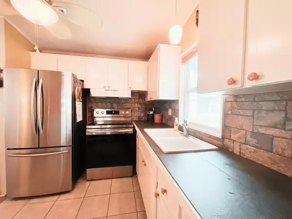 Fort Pierce, FL 34982,480 Thames Bluff RDG 46