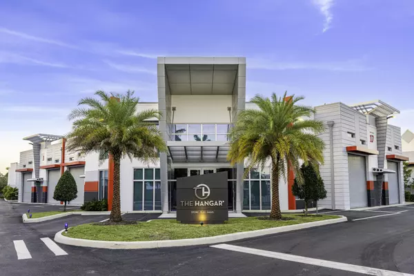 Riviera Beach, FL 33407,7210 Haverhill Business Pkwy 8