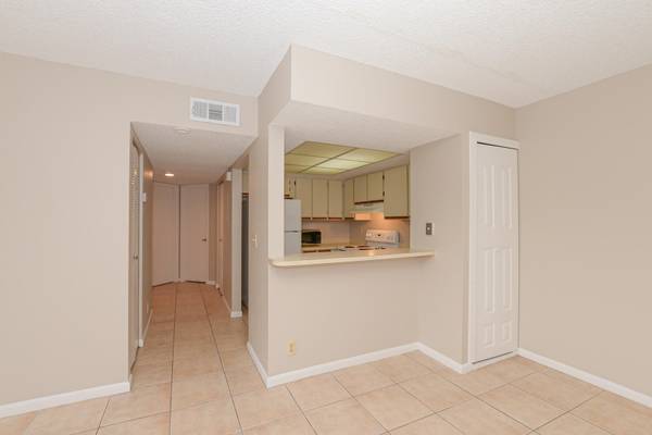 Port Saint Lucie, FL 34952,1540 SE Royal Green CIR 103