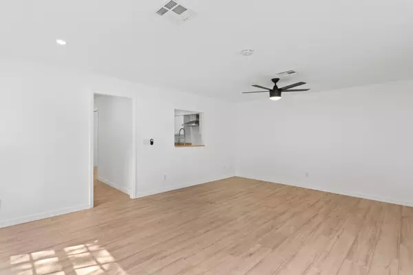 Vero Beach, FL 32960,1406 &1408 36th AVE