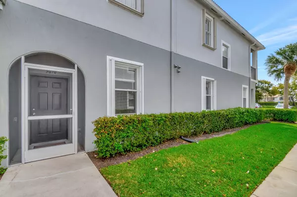 Greenacres, FL 33467,3070 Grandiflora DR