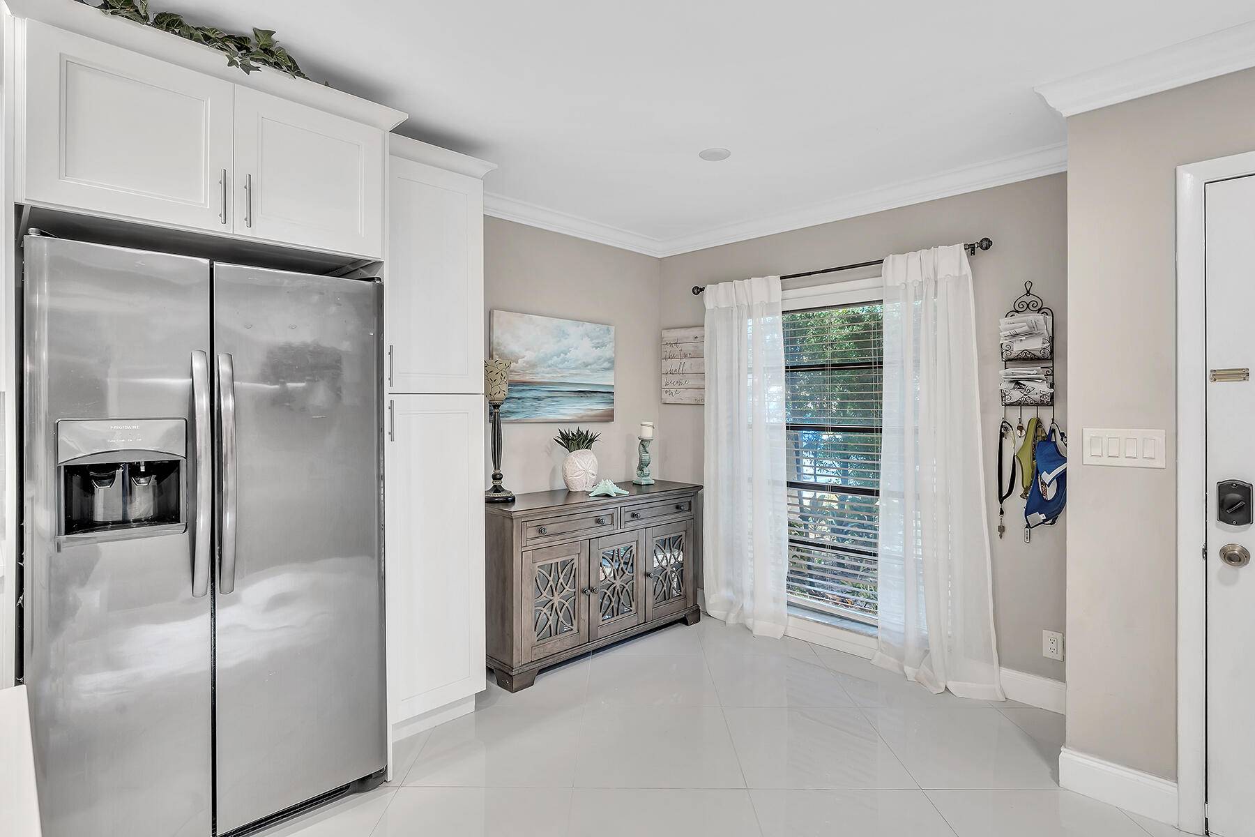 Delray Beach, FL 33484,13323 Pineapple Palm CT A