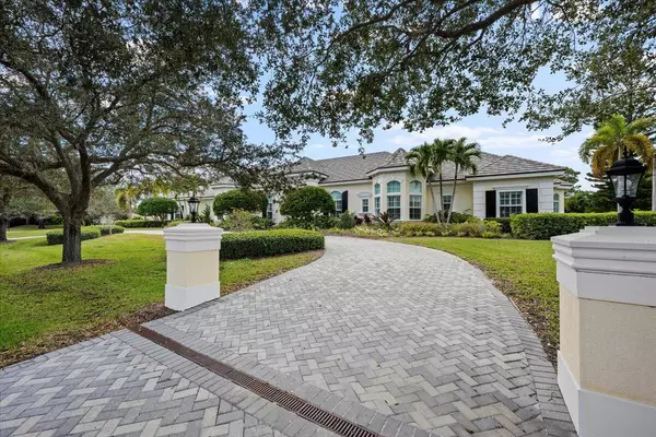 5775 Lady Luck RD, Palm Beach Gardens, FL 33418
