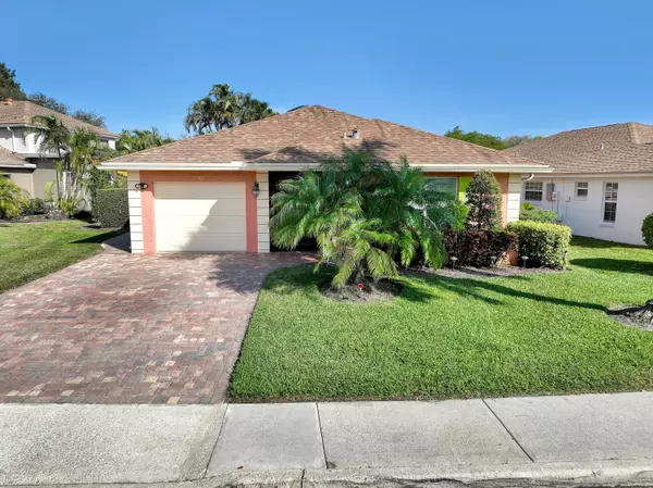 162 Del Rio BLVD, Boca Raton, FL 33432