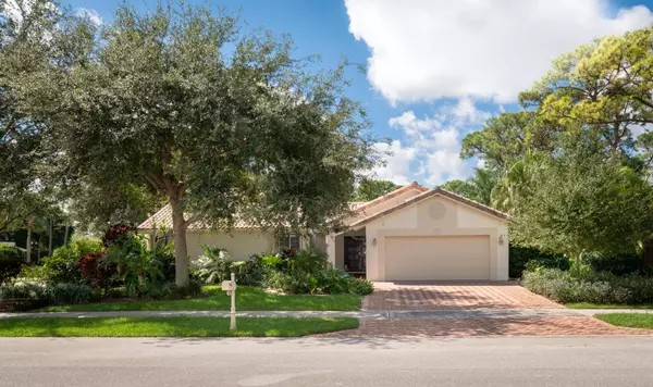 2711 NW 26th CIR, Boca Raton, FL 33431