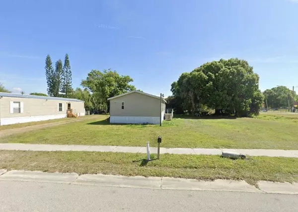 902 NE 16th AVE, Okeechobee, FL 34972