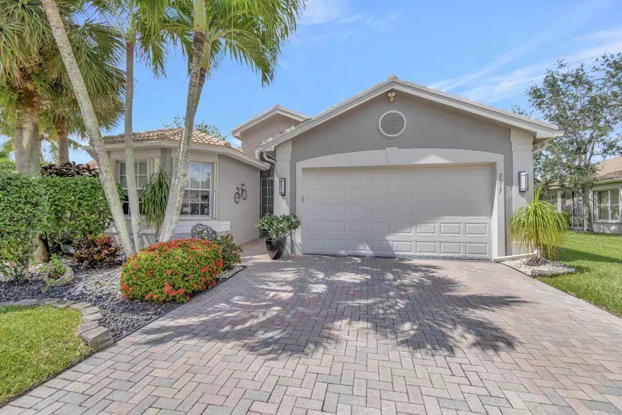 7917 Charlemont PT, Lake Worth, FL 33467