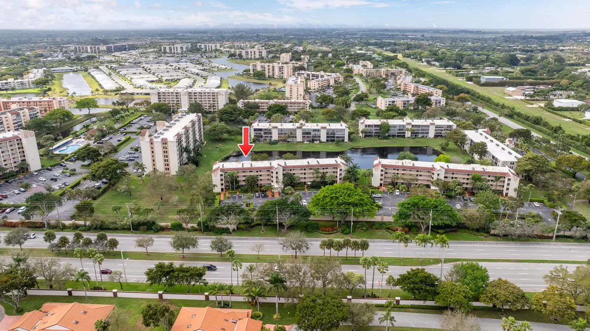 Delray Beach, FL 33446,6515 Kensington LN 201