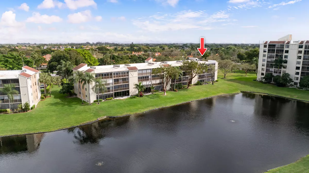Delray Beach, FL 33446,6515 Kensington LN 201
