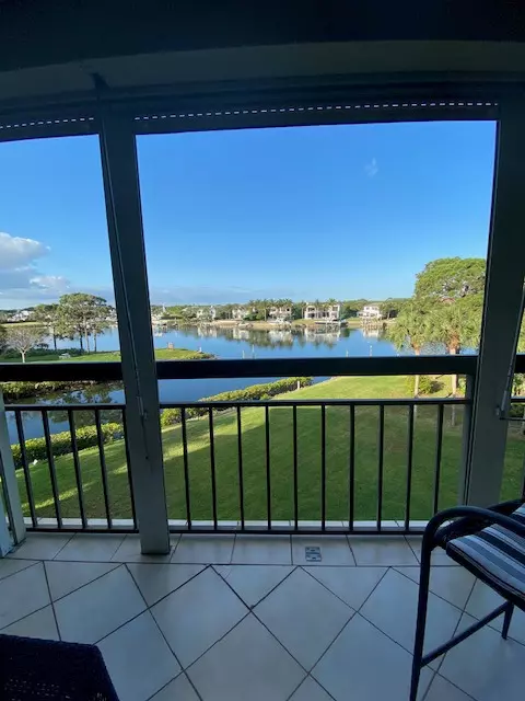 Jupiter, FL 33477,2201 Marina Isle WAY 403