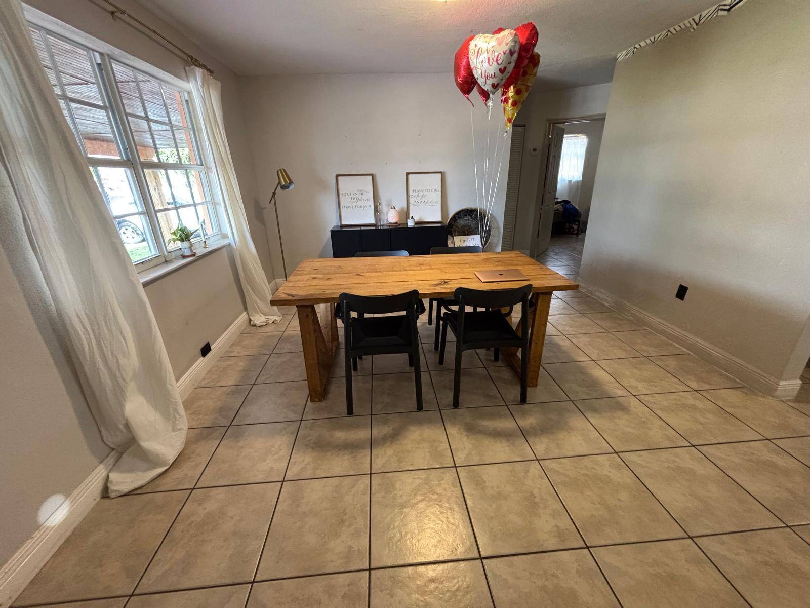 Hollywood, FL 33024,7430 Atlanta ST