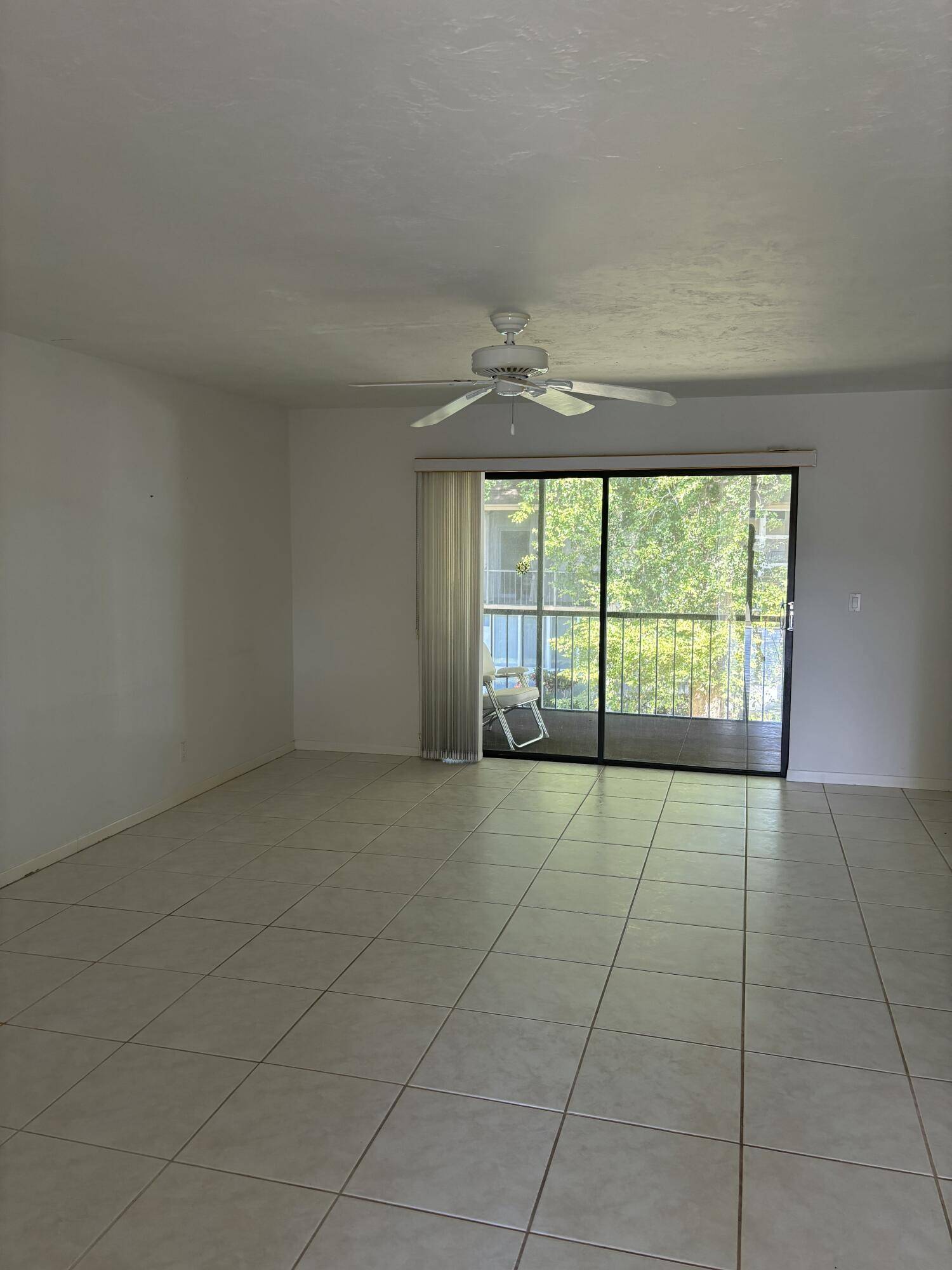Delray Beach, FL 33445,1700 Dover RD 215-A