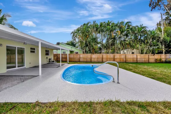 Stuart, FL 34997,3079 SE Cypress ST