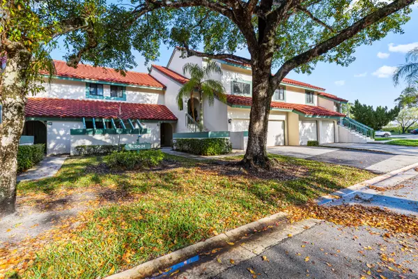 Palm Beach Gardens, FL 33418,24 W W Lexington LN C