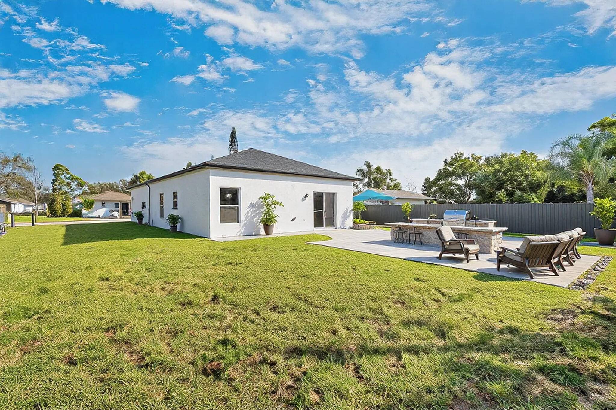 Vero Beach, FL 32962,1765 SW 24th ST