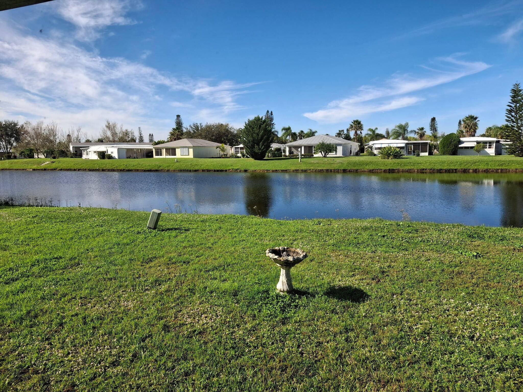 9 Madrid LN, Port Saint Lucie, FL 34952