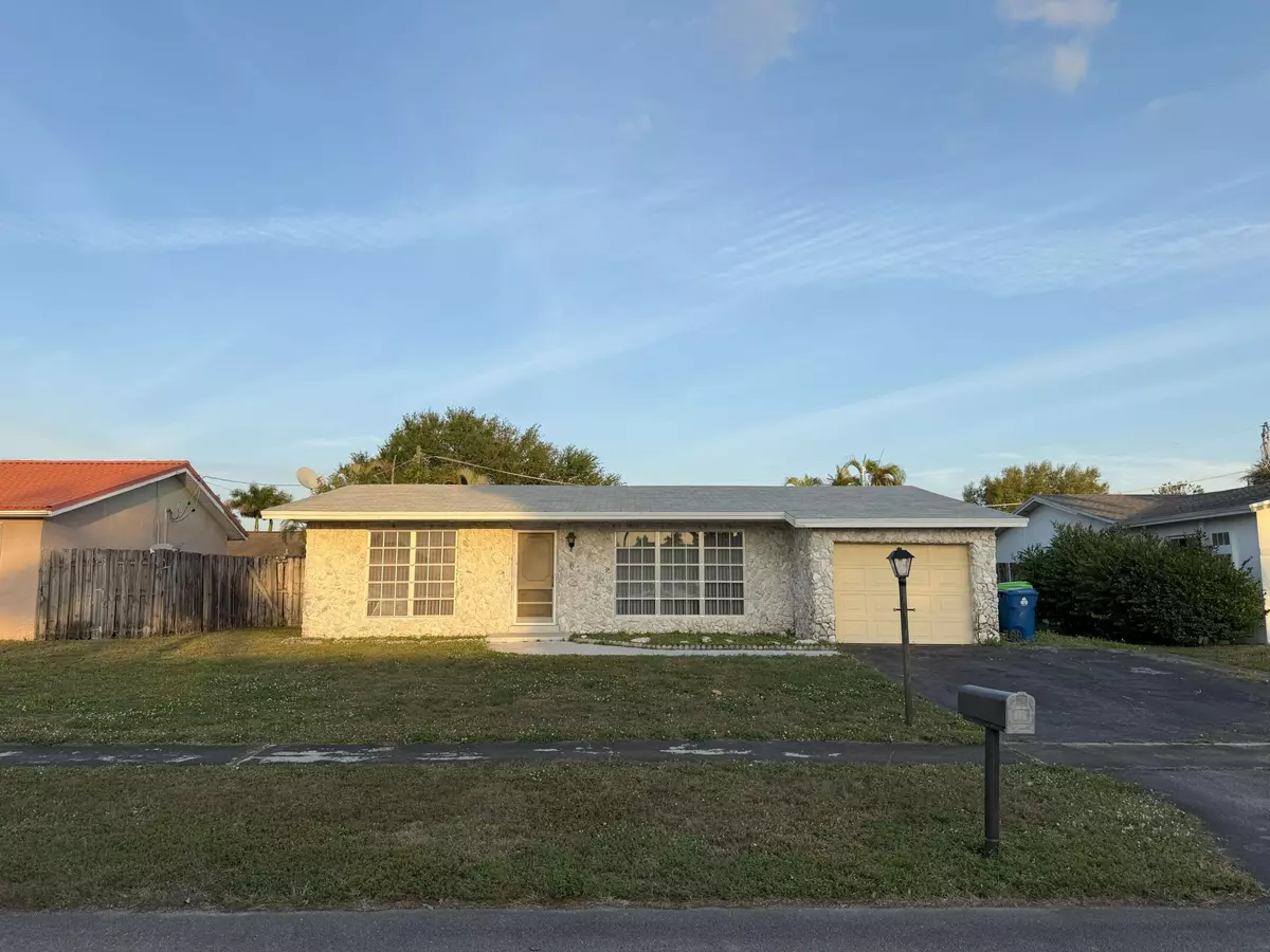 Sunrise, FL 33323,3830 NW 113th TER