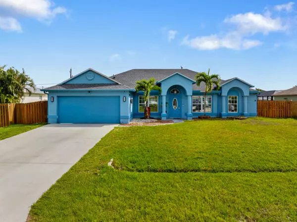 2173 SW Venus ST, Port Saint Lucie, FL 34953