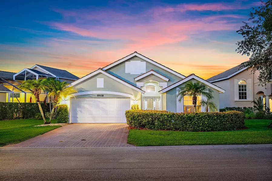 12287 SE Plandome DR, Hobe Sound, FL 33455