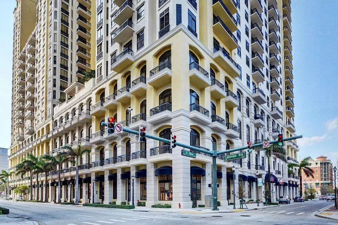 West Palm Beach, FL 33401,701 S Olive AVE 213