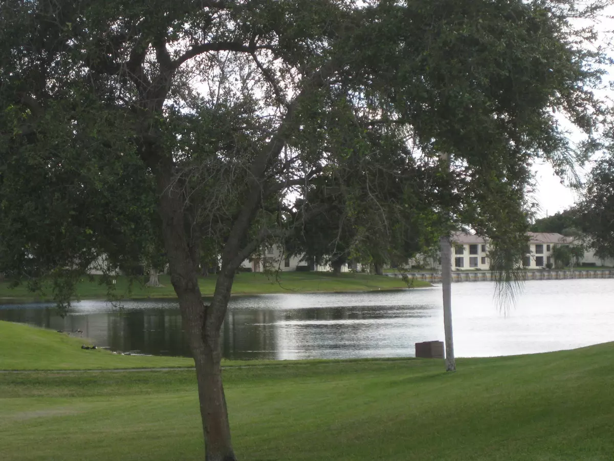 Boca Raton, FL 33431,3050 Norwood PL N111