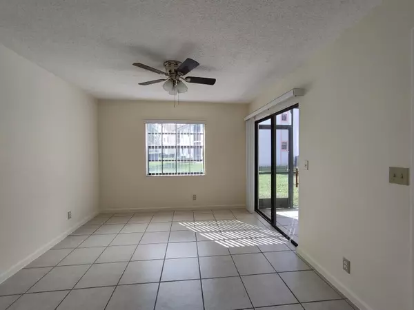 Boca Raton, FL 33431,3050 Norwood PL N111