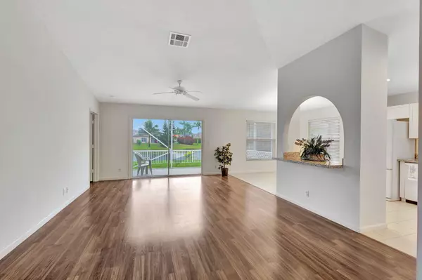 Royal Palm Beach, FL 33411,130 Derby LN