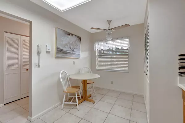 Delray Beach, FL 33446,14747 Cumberland DR 208 C