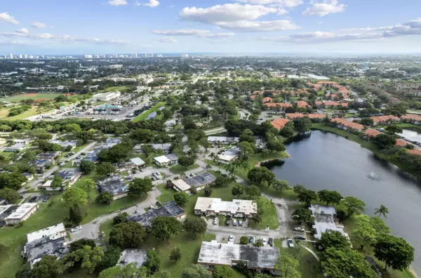 Deerfield Beach, FL 33441,417 SW Natura AVE B