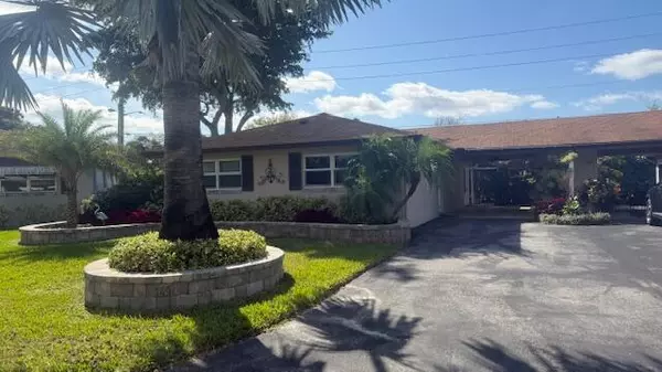 143 Mockingbird LN, Delray Beach, FL 33445