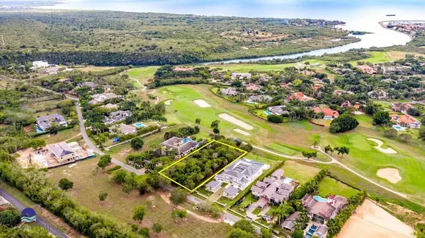 Casa De Campo, 22000,4 Riomar