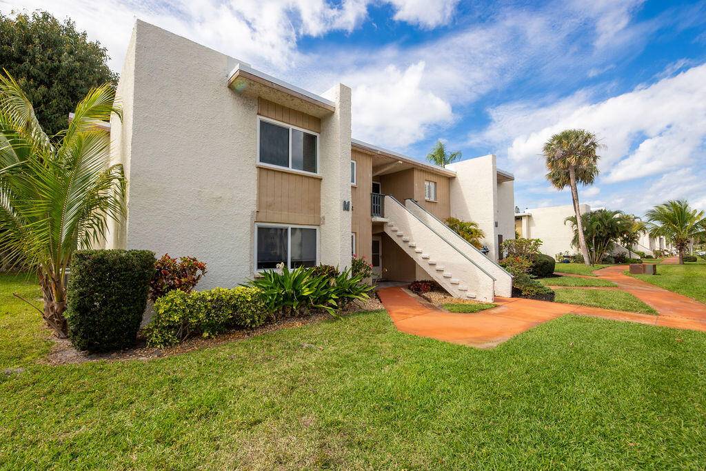 Jensen Beach, FL 34957,1212 NE 14th Court CT M-3