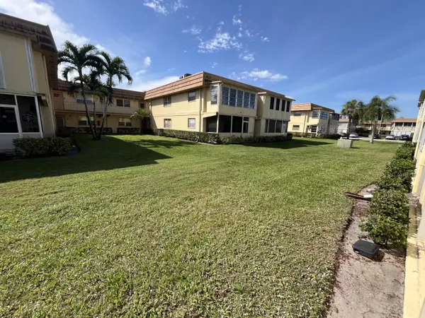 161 Saxony D, Delray Beach, FL 33446