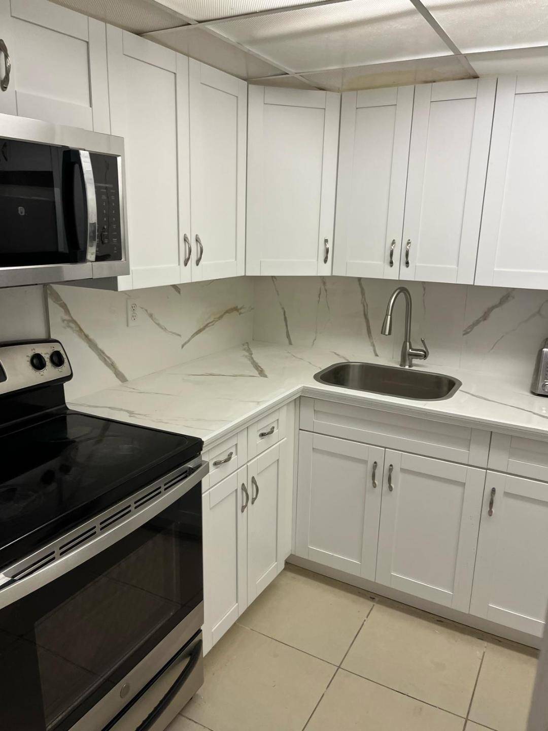 Lauderhill, FL 33313,1758 NW 55th AVE 102