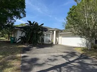 671 Concha DR, Sebastian, FL 32958