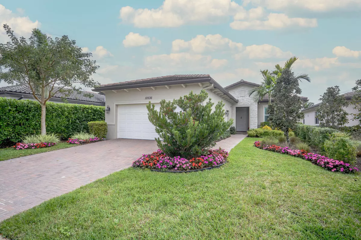 West Palm Beach, FL 33412,10536 Starling Way